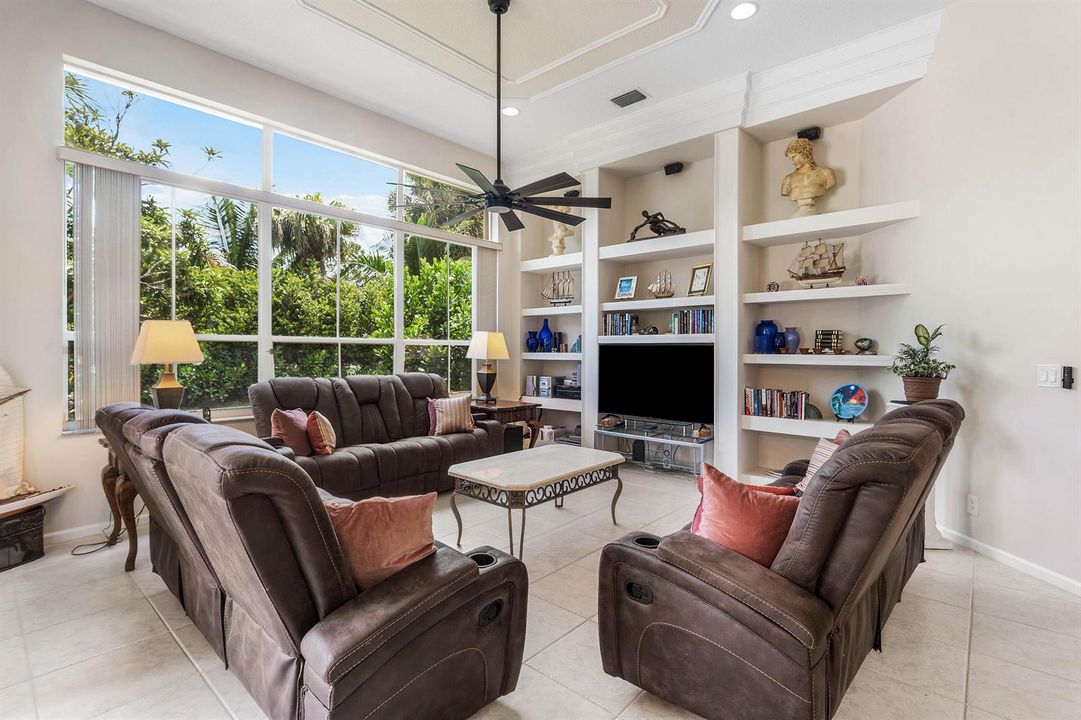015-911ForestGlenLane-Wellington-FL-3341