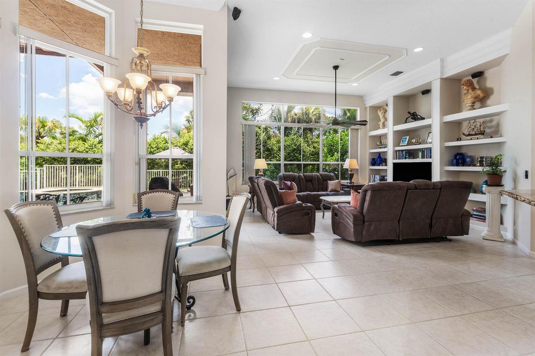 011-911ForestGlenLane-Wellington-FL-3341