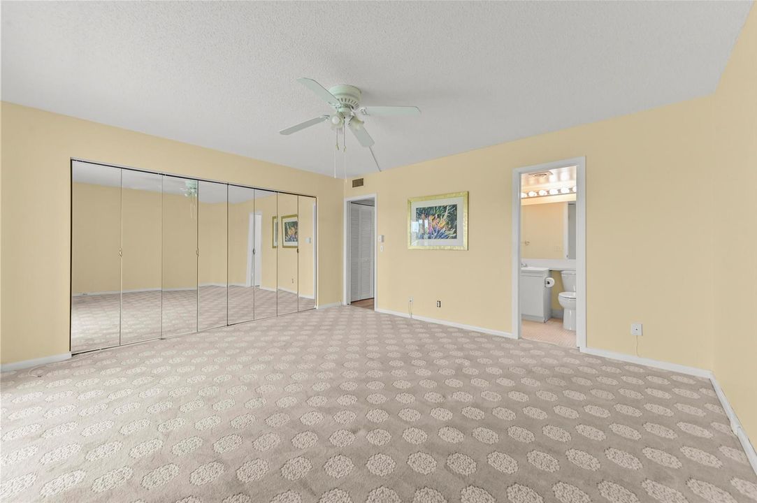 12 Bedroom 03