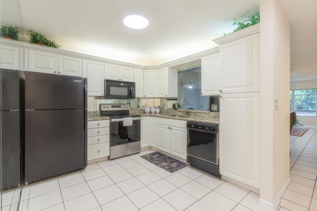 9185 Flynn Circle-9