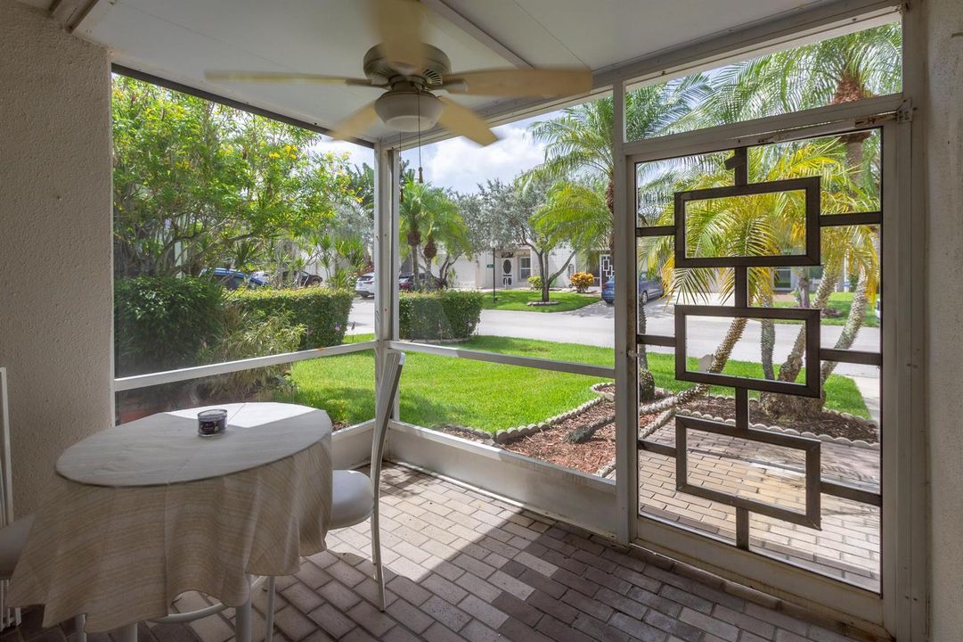 9185 Flynn Circle-8