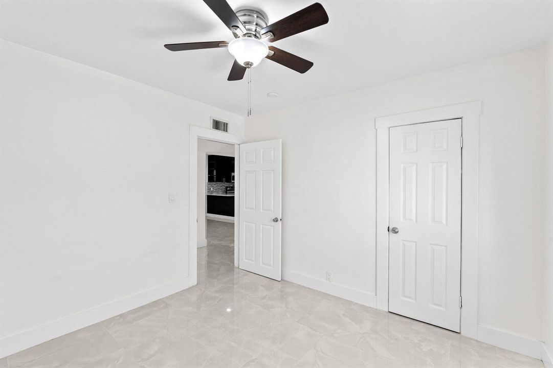35-web-or-mls-A7403827