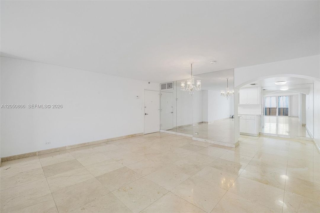 For Sale: $825,000 (2 beds, 2 baths, 1667 Square Feet)