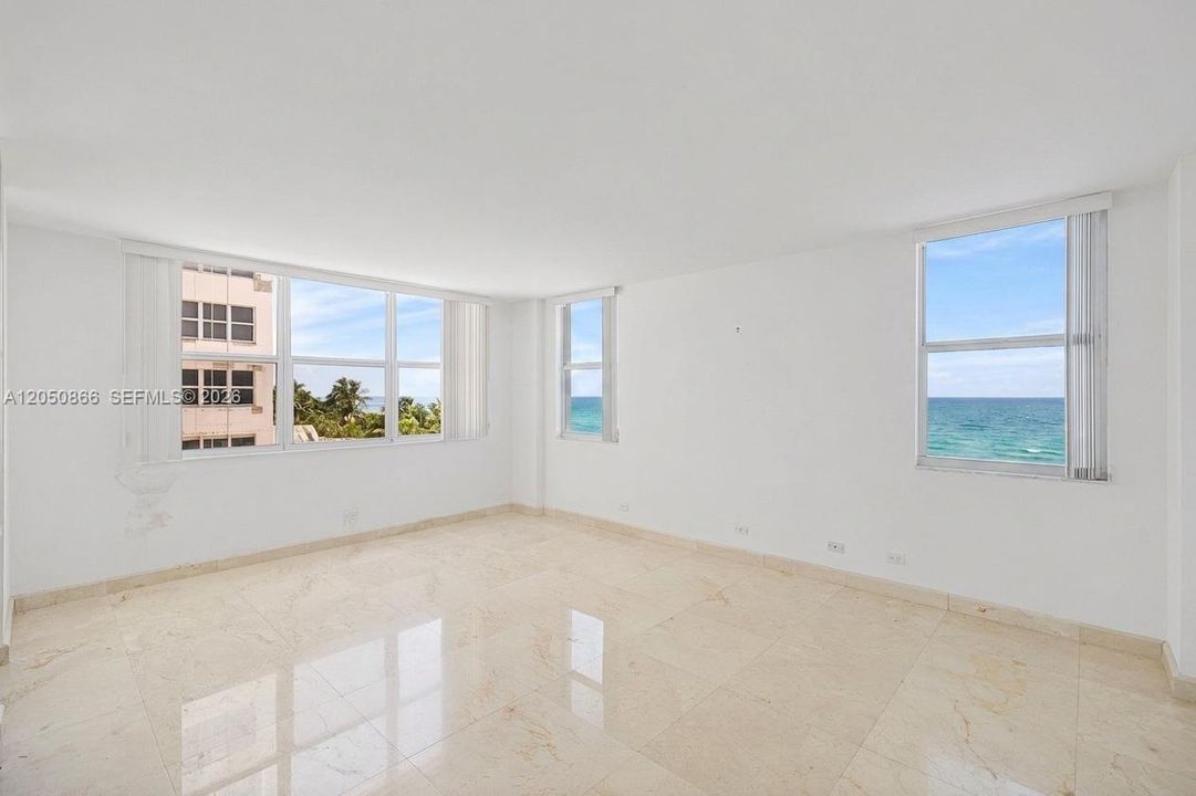For Sale: $825,000 (2 beds, 2 baths, 1667 Square Feet)