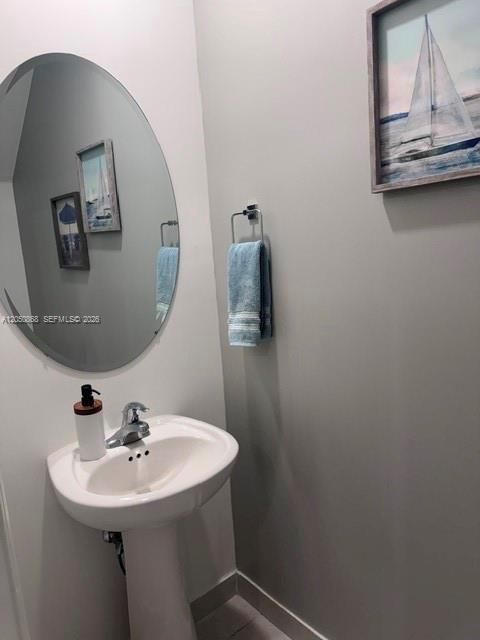 For Sale: $484,999 (3 beds, 2 baths, 1321 Square Feet)