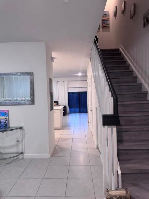 For Sale: $484,999 (3 beds, 2 baths, 1321 Square Feet)