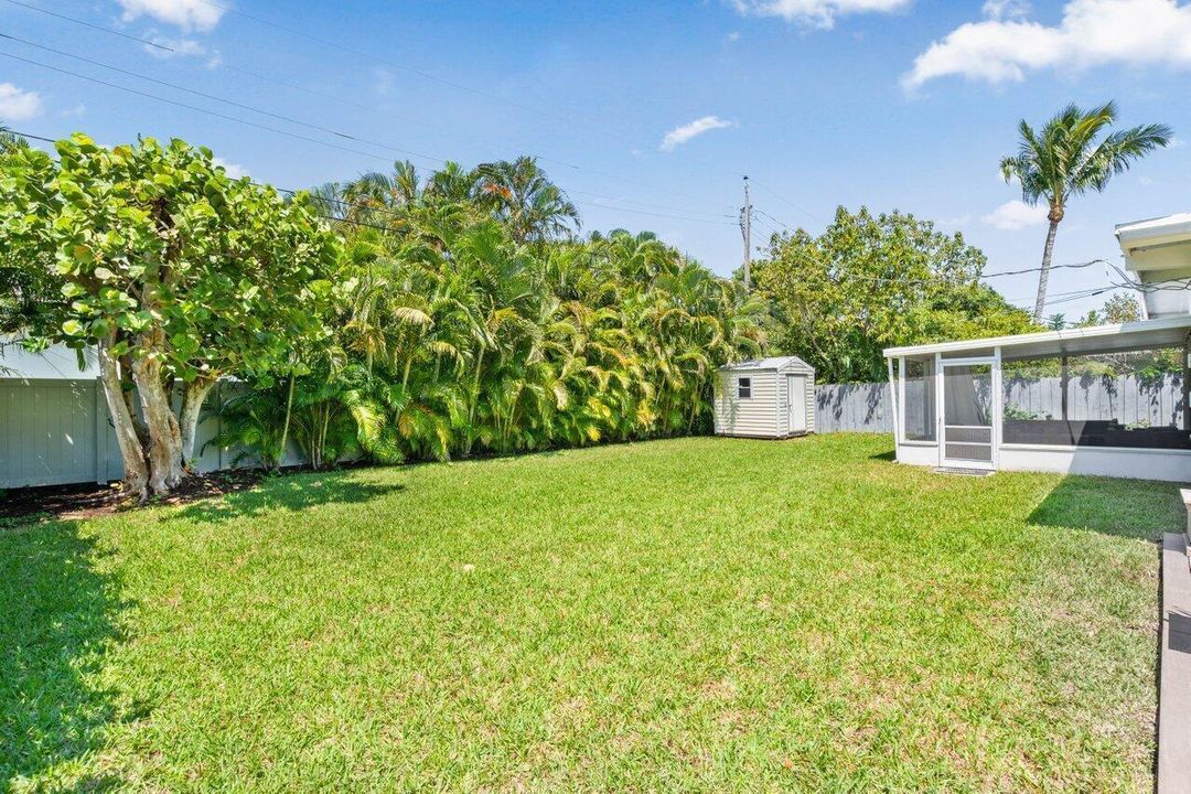027-233LakeTerrace-DelrayBeach-FL-33444-