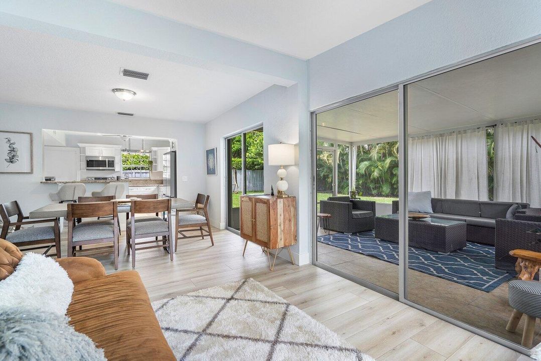 012-233LakeTerrace-DelrayBeach-FL-33444-
