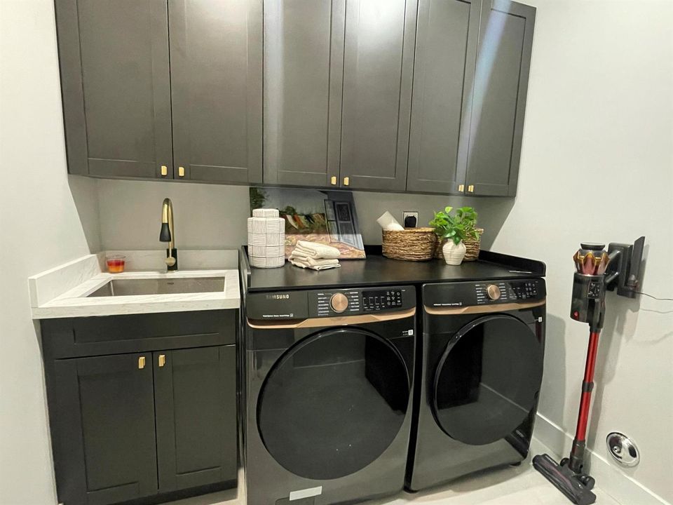 Laundry-Room