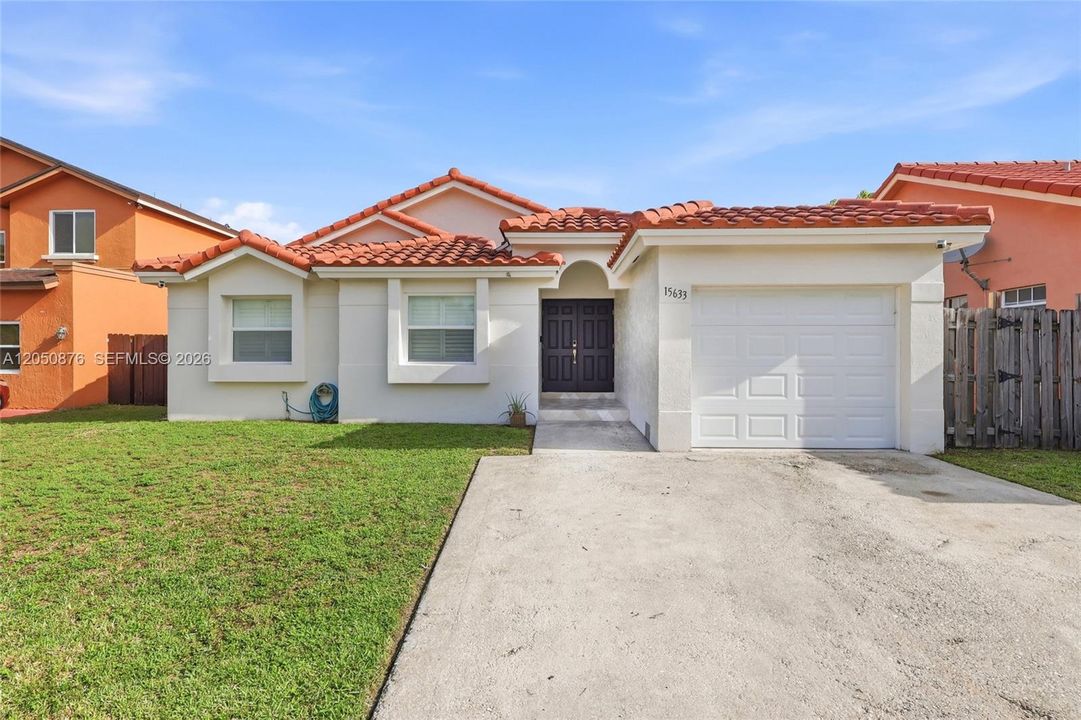 For Sale: $649,900 (3 beds, 2 baths, 1388 Square Feet)