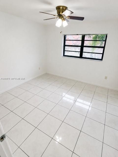 En Renta: $2,400 (3 camas, 2 baños, 1340 Pies cuadrados)