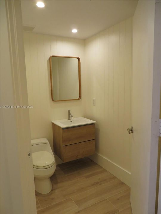 En Renta: $12,950 (3 camas, 2 baños, 2210 Pies cuadrados)