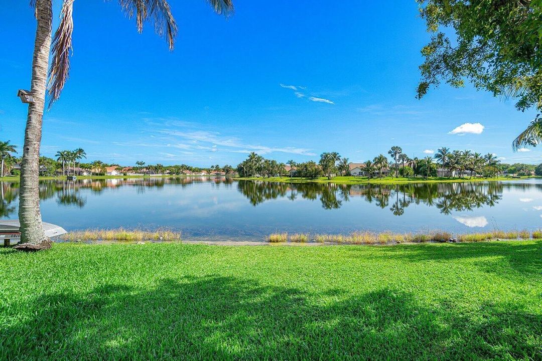 040-7835SpringfieldLakeDrive-LakeWorth-F