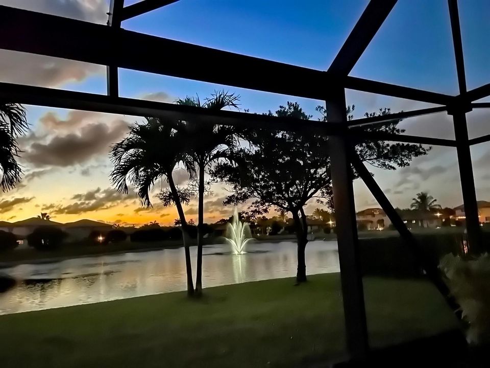 FOUNTAIN VIEW