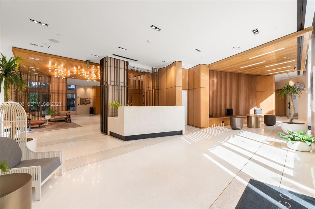 For Rent: $2,800 (1 beds, 1 baths, 788 Square Feet)