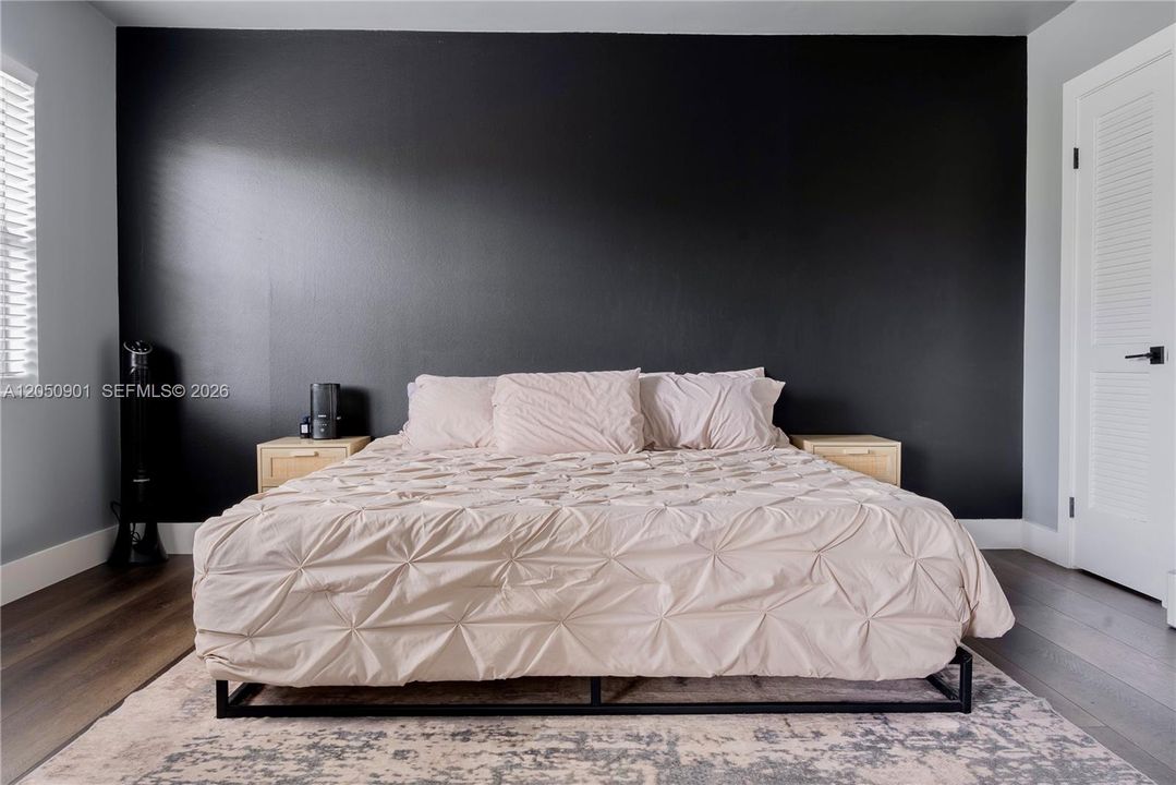 For Sale: $190,000 (1 beds, 1 baths, 580 Square Feet)
