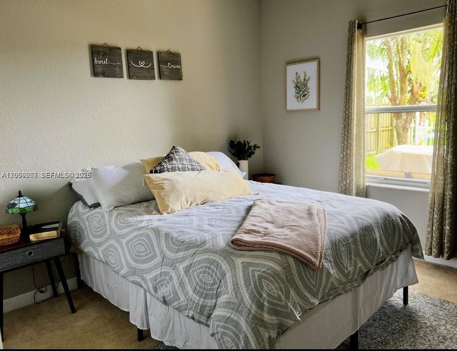En Renta: $3,300 (4 camas, 3 baños, 3058 Pies cuadrados)