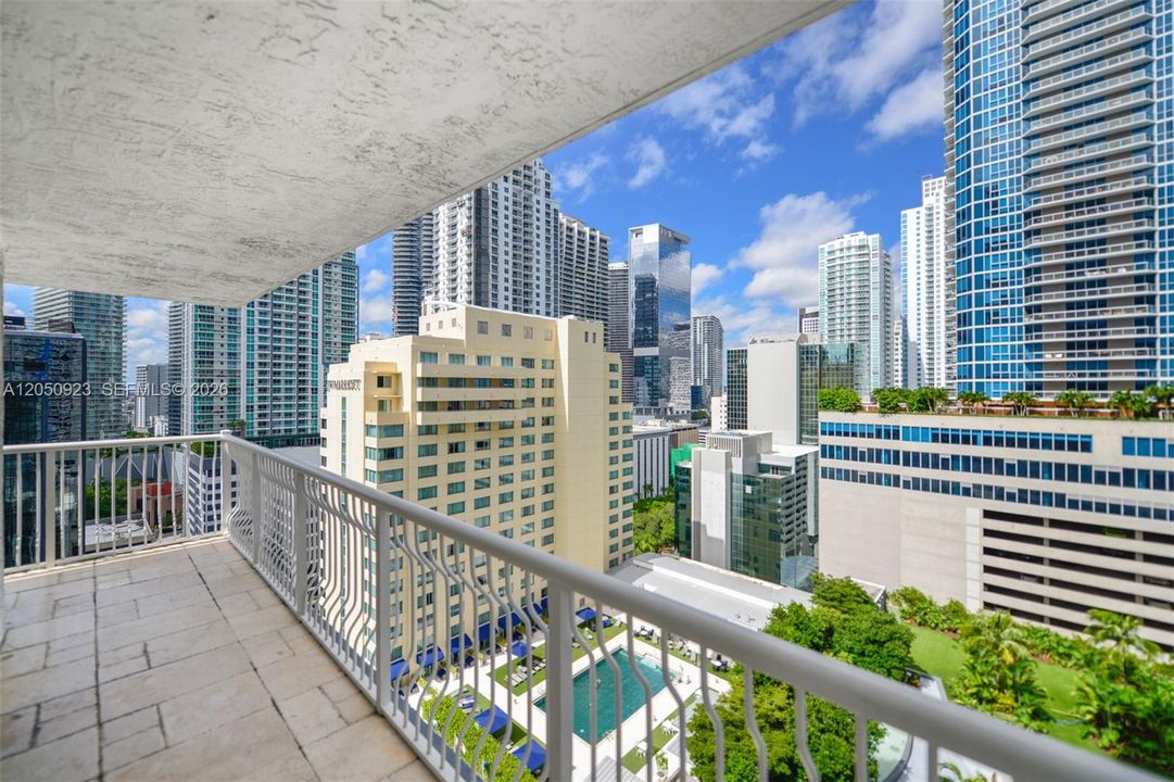 For Rent: $5,500 (3 beds, 2 baths, 1232 Square Feet)