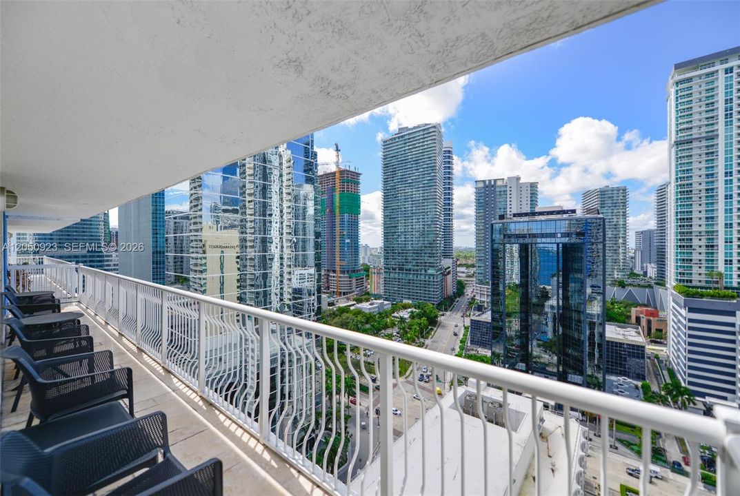 For Rent: $5,500 (3 beds, 2 baths, 1232 Square Feet)
