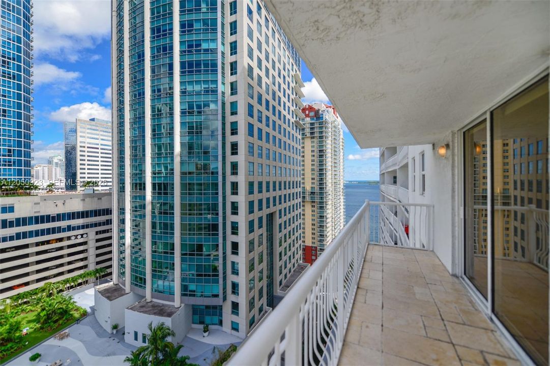 For Rent: $5,500 (3 beds, 2 baths, 1232 Square Feet)