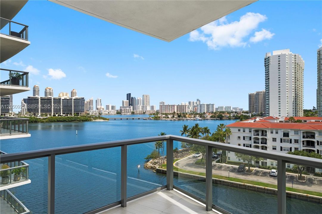 For Rent: $13,000 (3 beds, 4 baths, 2518 Square Feet)