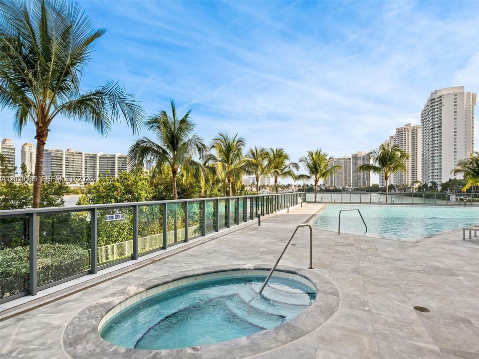 For Rent: $13,000 (3 beds, 4 baths, 2518 Square Feet)