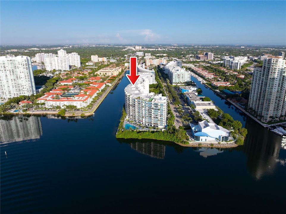 For Rent: $13,000 (3 beds, 4 baths, 2518 Square Feet)