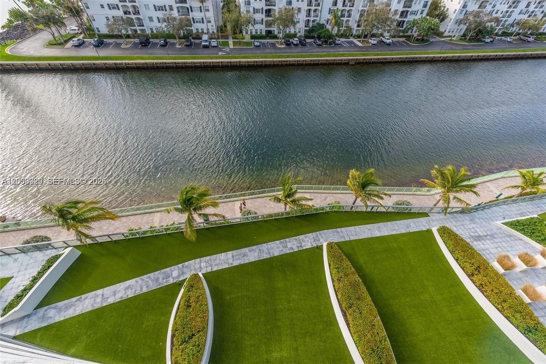 For Rent: $13,000 (3 beds, 4 baths, 2518 Square Feet)