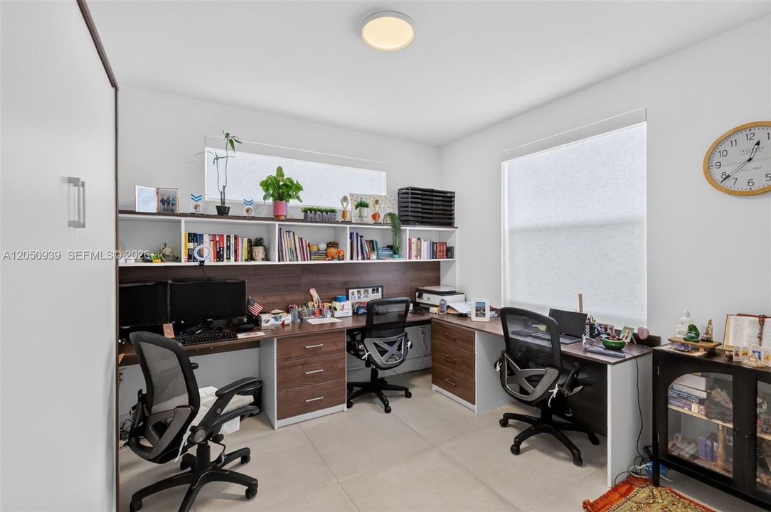 В аренду: $12,000 (4 спален, 4 ванн, 2988 Квадратных фут)