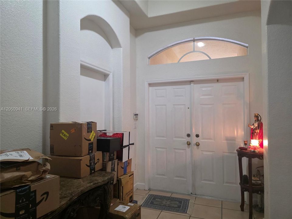 В аренду: $3,850 (4 спален, 3 ванн, 2223 Квадратных фут)