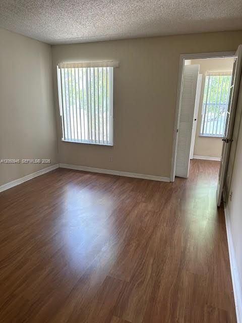 For Rent: $1,800 (1 beds, 1 baths, 743 Square Feet)