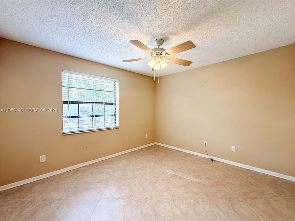 For Sale: $210,000 (3 beds, 2 baths, 1846 Square Feet)