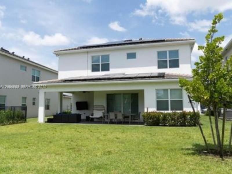 En Venta: $649,900 (4 camas, 3 baños, 2165 Pies cuadrados)
