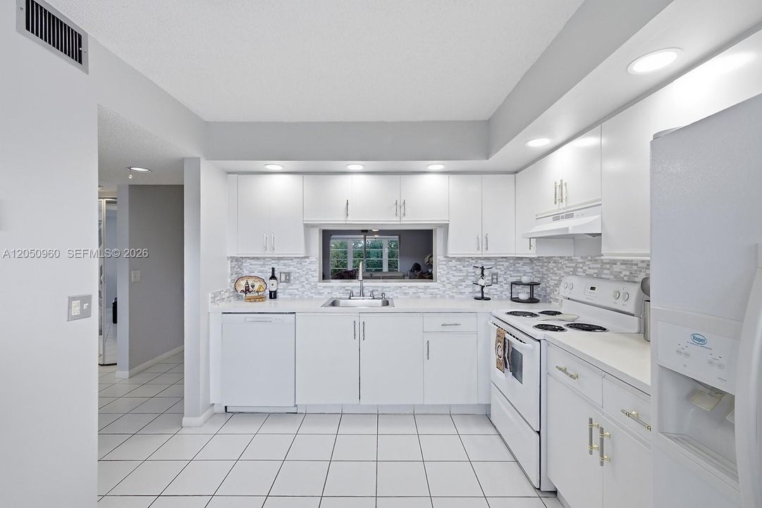 En Venta: $249,900 (2 camas, 2 baños, 1192 Pies cuadrados)