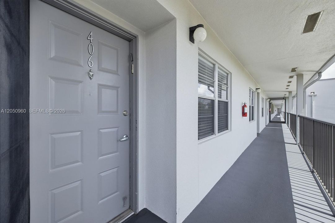En Venta: $249,900 (2 camas, 2 baños, 1192 Pies cuadrados)