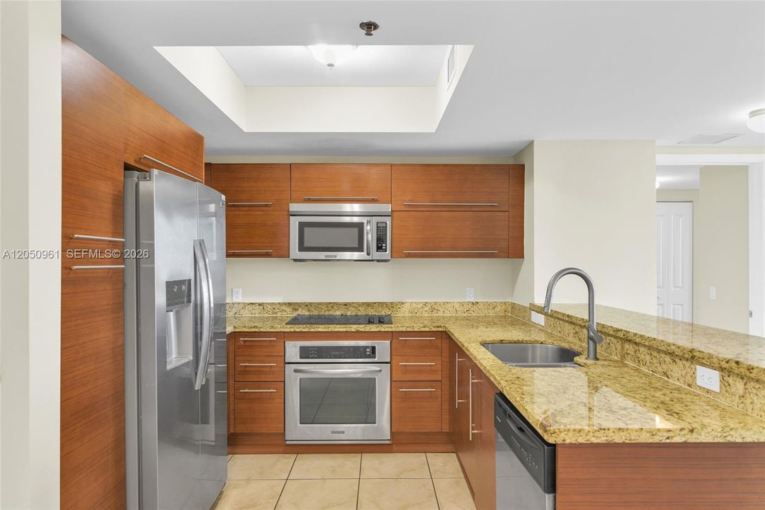 En Renta: $2,950 (2 camas, 2 baños, 1165 Pies cuadrados)