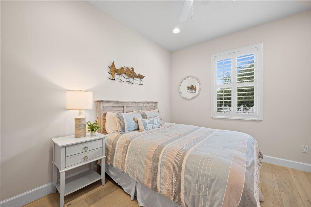 2nd Bedroom - Alt View