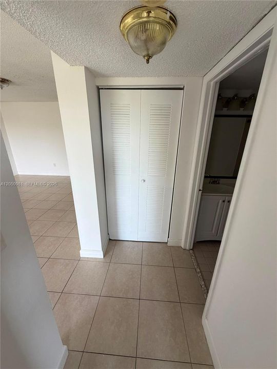 En Renta: $1,800 (1 camas, 1 baños, 760 Pies cuadrados)