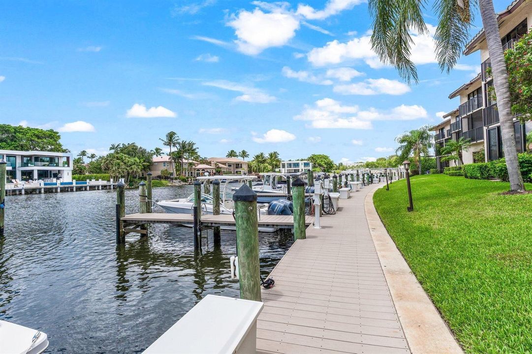 041-210CaptainsWalk-711-DelrayBeach-FL-3