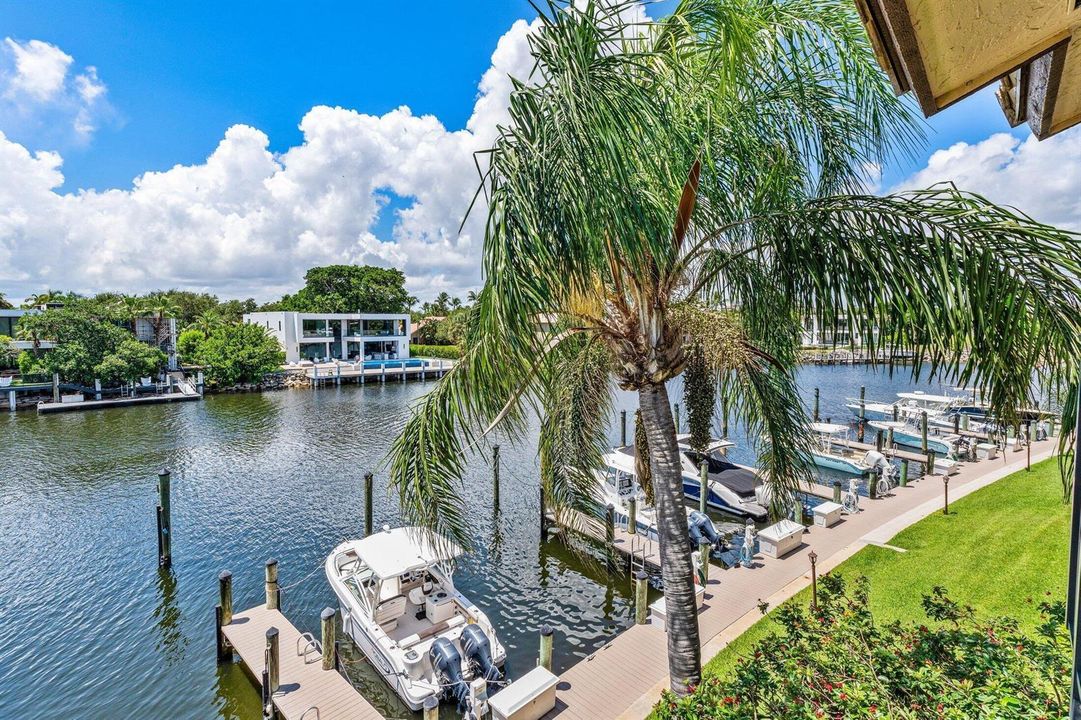 023-210CaptainsWalk-711-DelrayBeach-FL-3