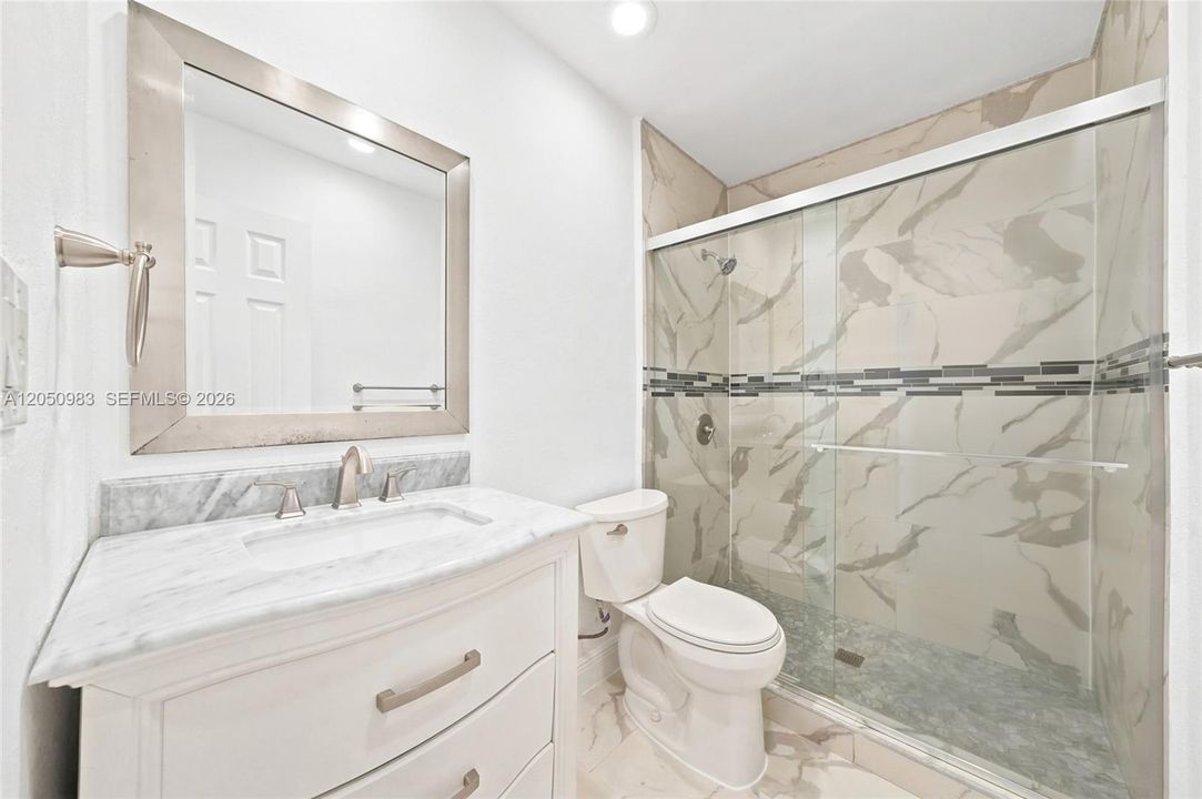 For Sale: $470,000 (3 beds, 1 baths, 1015 Square Feet)
