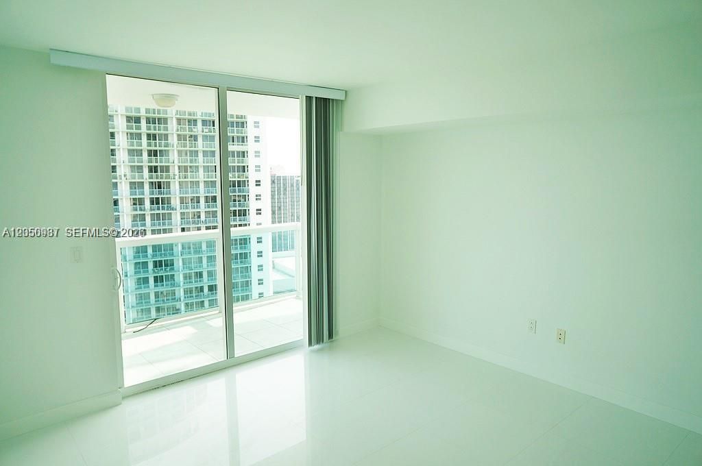 For Sale: $815,000 (2 beds, 2 baths, 1307 Square Feet)