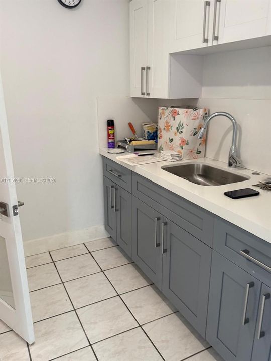 En Renta: $1,400 (1 camas, 1 baños, 2243 Pies cuadrados)