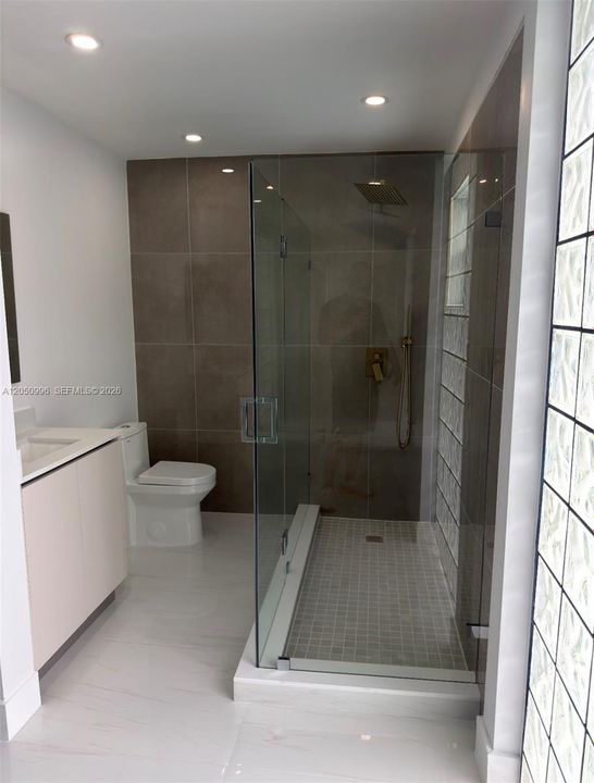 В аренду: $8,100 (4 спален, 3 ванн, 2279 Квадратных фут)