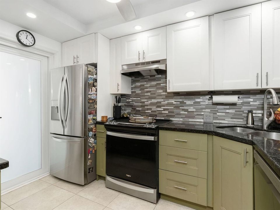 10. 3100 N Course Ln Unit 107 Interior