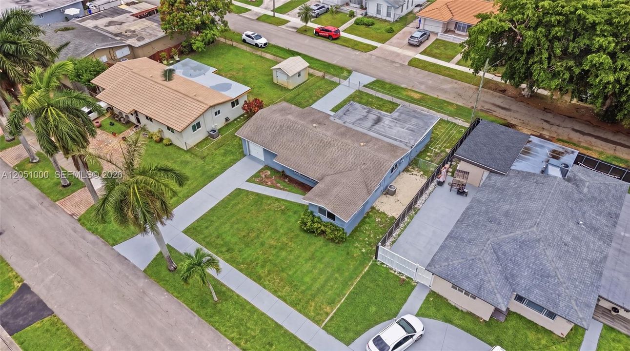 На продажу: $575,000 (3 спален, 2 ванн, 1398 Квадратных фут)