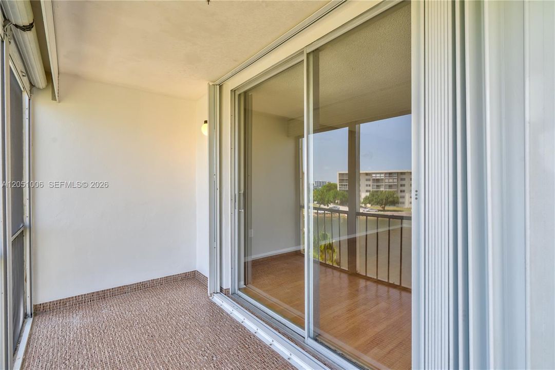 В аренду: $1,650 (1 спален, 1 ванн, 768 Квадратных фут)