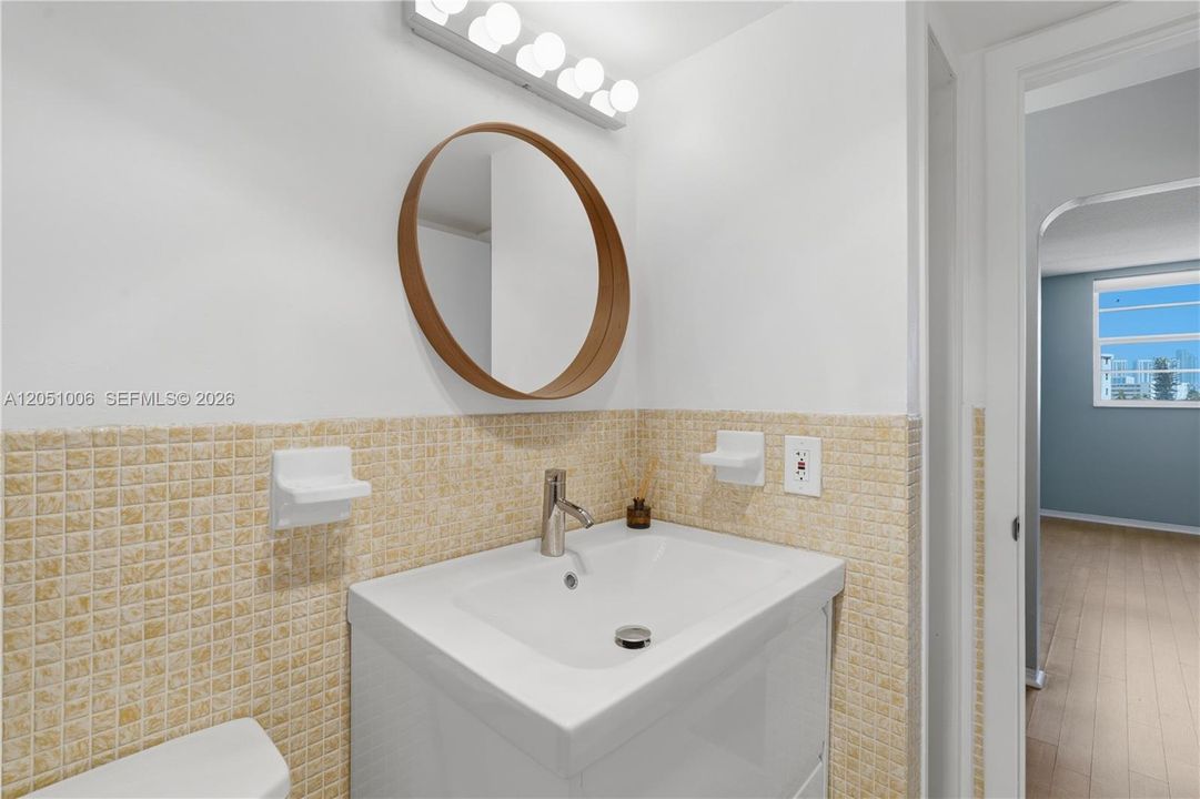 В аренду: $1,650 (1 спален, 1 ванн, 768 Квадратных фут)