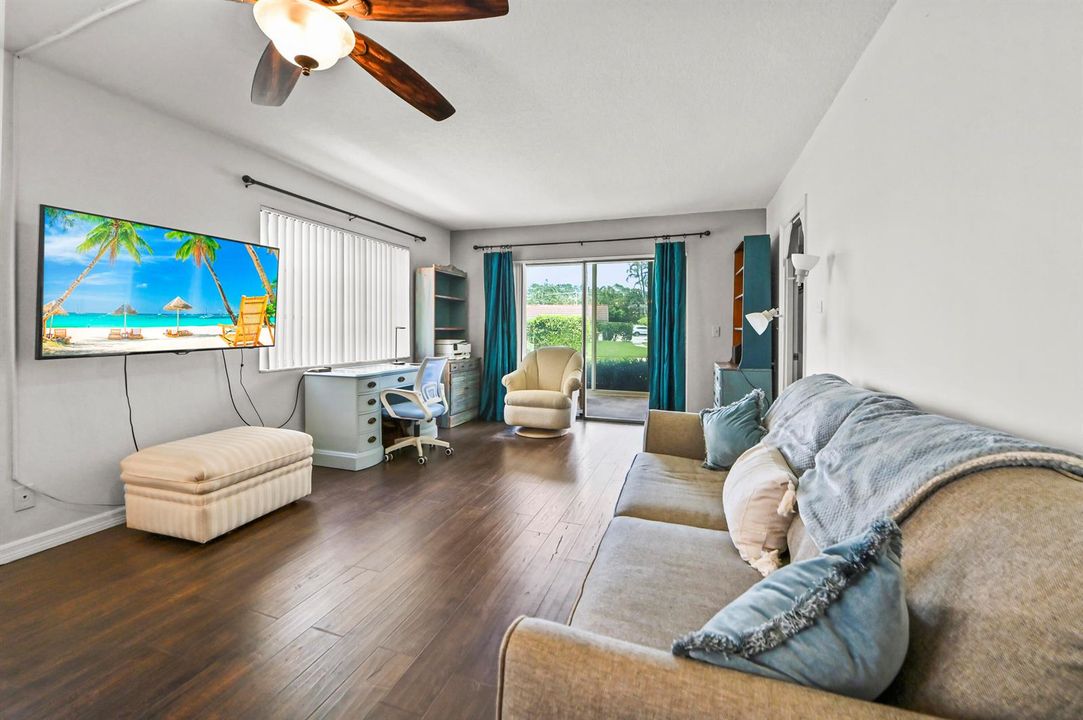 14 Living room 01
