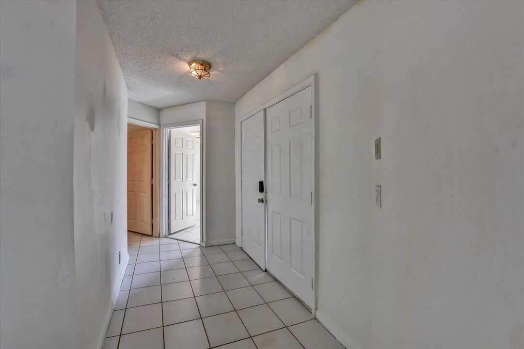 34-100 Sunshine Blvd-34